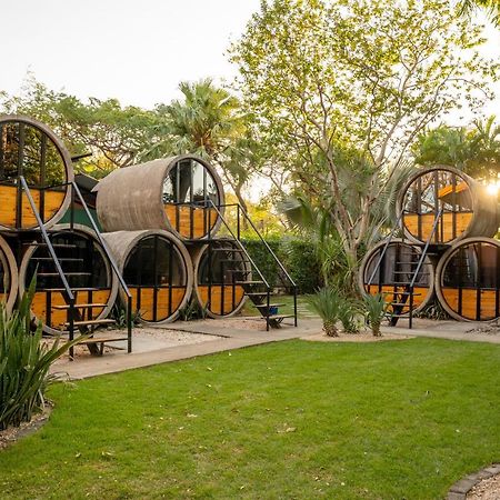 Pipe House Playa Grande Hostel Exterior photo