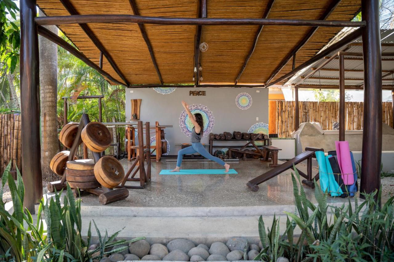 Pipe House Playa Grande Hostel Exterior photo